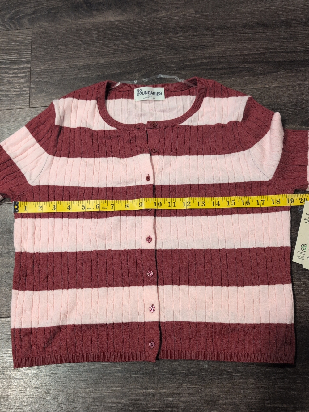 No Boundaries Cable Knit Crewneck Cardigan, Women's Sweater Pink And Wine Size L - Picture 2 of 7